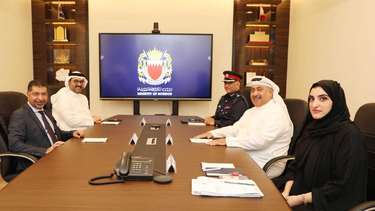 وكيل وزارة الداخلية يستقبل رئيس المؤسسة الوطنية لحقوق الانسان وعضو مجلس المفوضين بالمؤسسة<